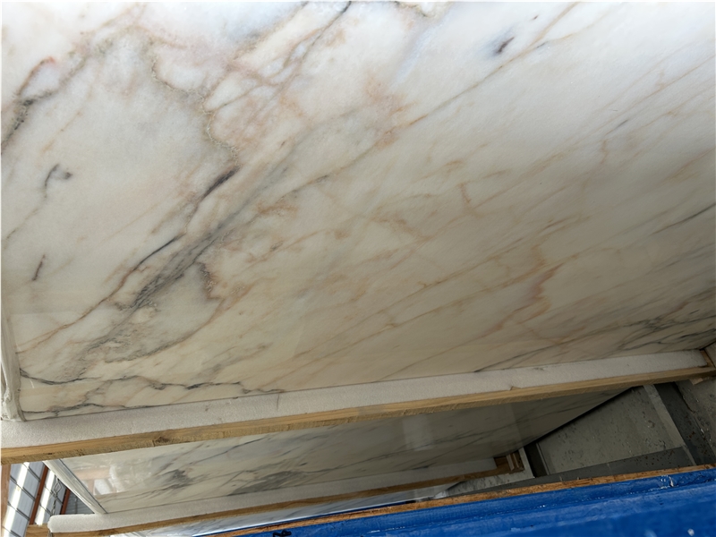 turkey-calacatta-marble-10009-title1-0-B.jpg