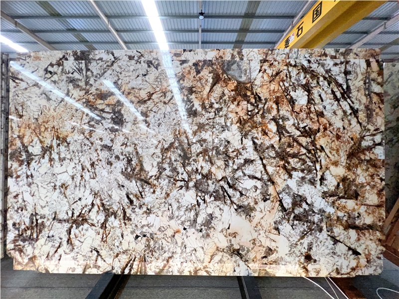 Delicatus White Granite Slabs